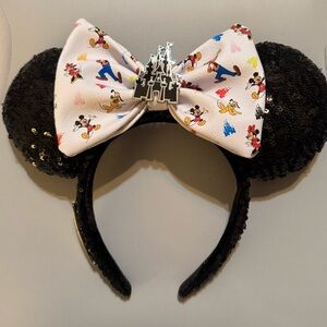 Disney Parks Mickey Mouse Ears with Bow